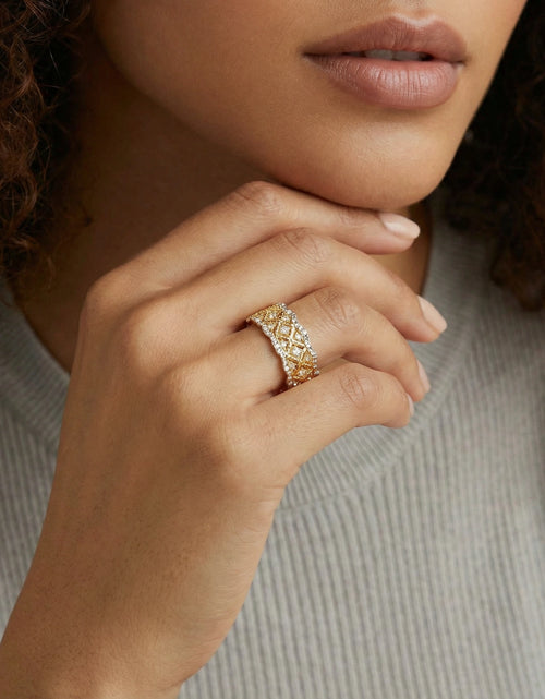 Load image into Gallery viewer, Simply Savvy Lattice Luxe Ring
