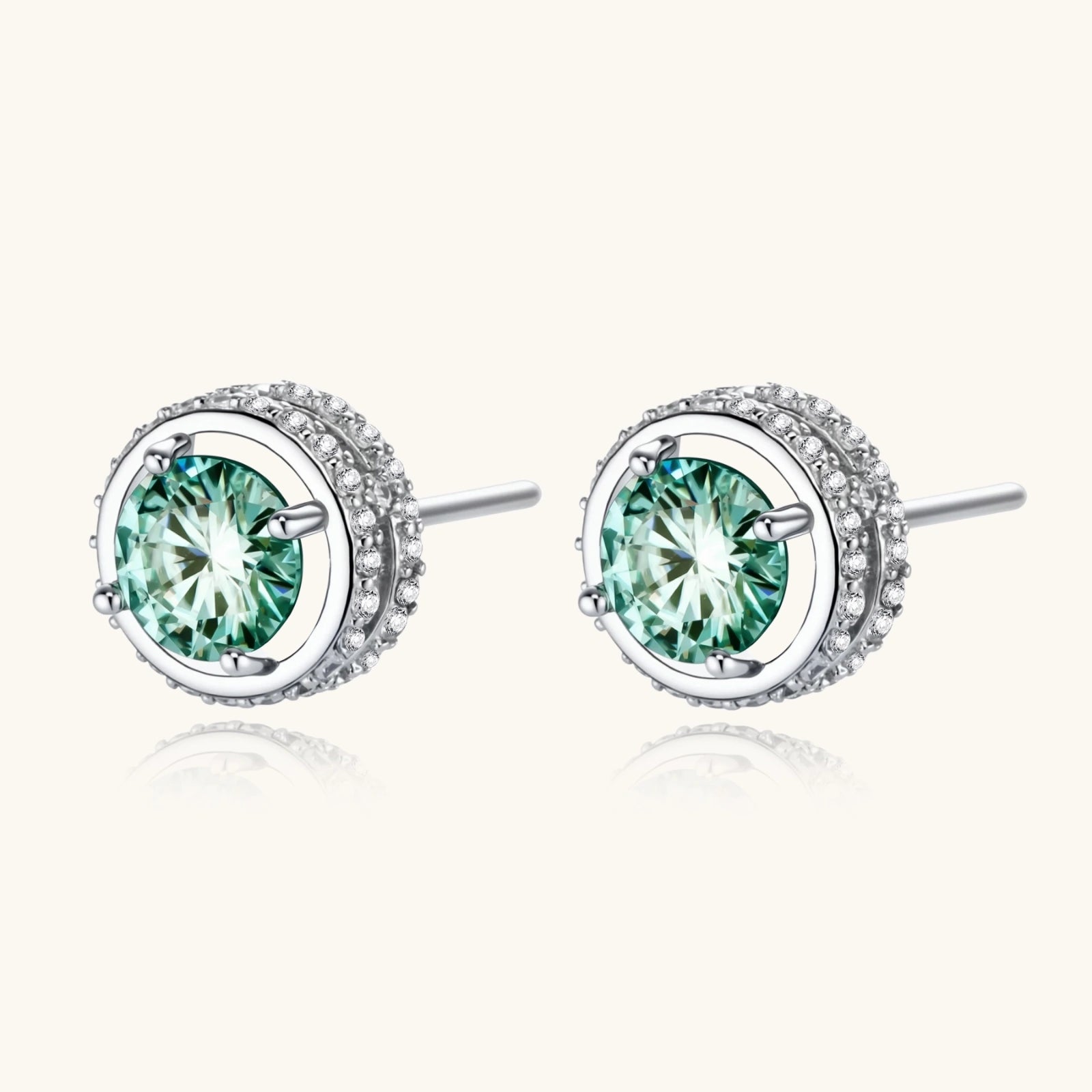 Simply Savvy Emerald Spark Halo Studs