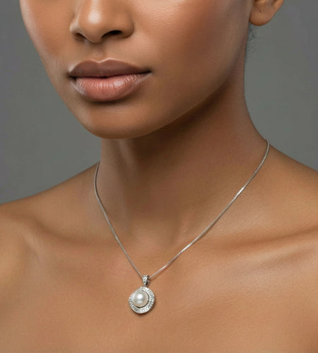 Simply Savvy Halo Pearl Statement Necklace