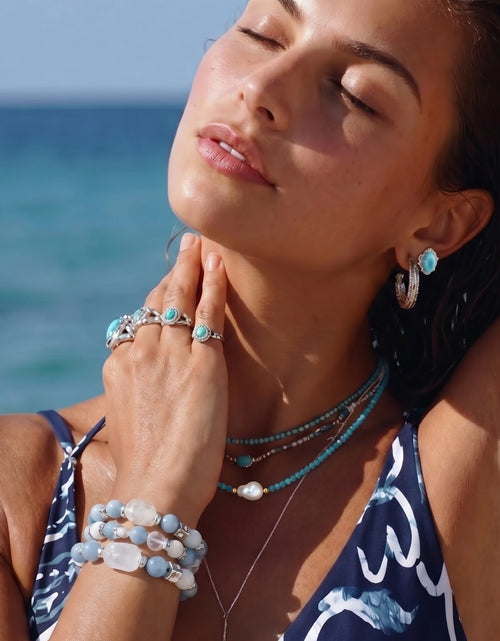 Load image into Gallery viewer, Simply Savvy Serenity Healing Bracelet
