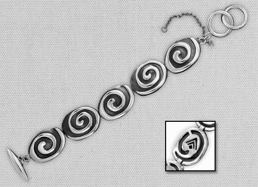 Pre-Owned Silpada Sterling Silver Swirl Bracelet - Retired Design