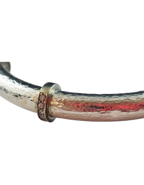 Load image into Gallery viewer, Pre-Owned Silpada Radiance Bangle Bracelet - Retired Design
