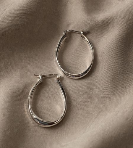 925 Sterling Silver “Sleek Oval Classic Hoop” Earrings – Classic Minimalist