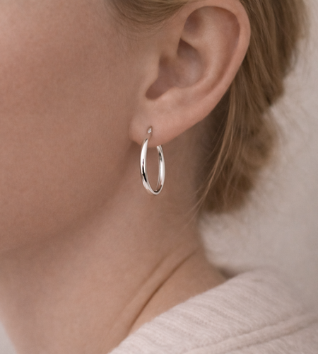 925 Sterling Silver “Sleek Oval Classic Hoop” Earrings – Classic Minimalist