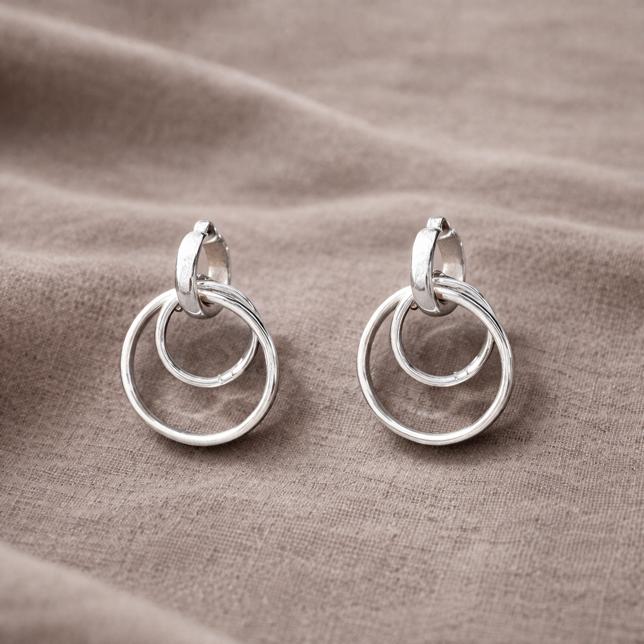 925 Sterling Silver "Modern Interlock" Drop Earrings