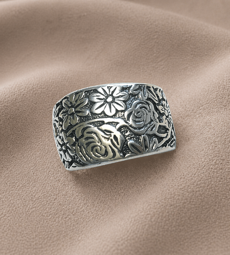 Pre-Owned Silpada Sterling Silver Floral Scroll Wide Band Ring – Size 6.5