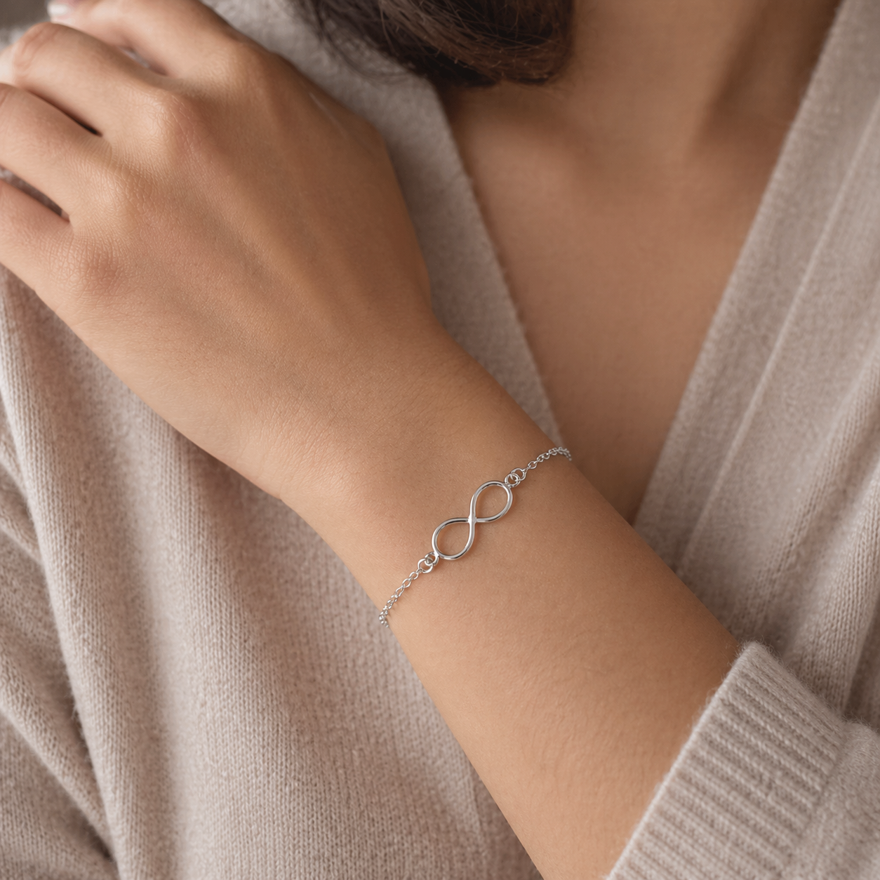 925 Sterling Silver Infinity Chain Bracelet – Minimalist Symbol Bracelet