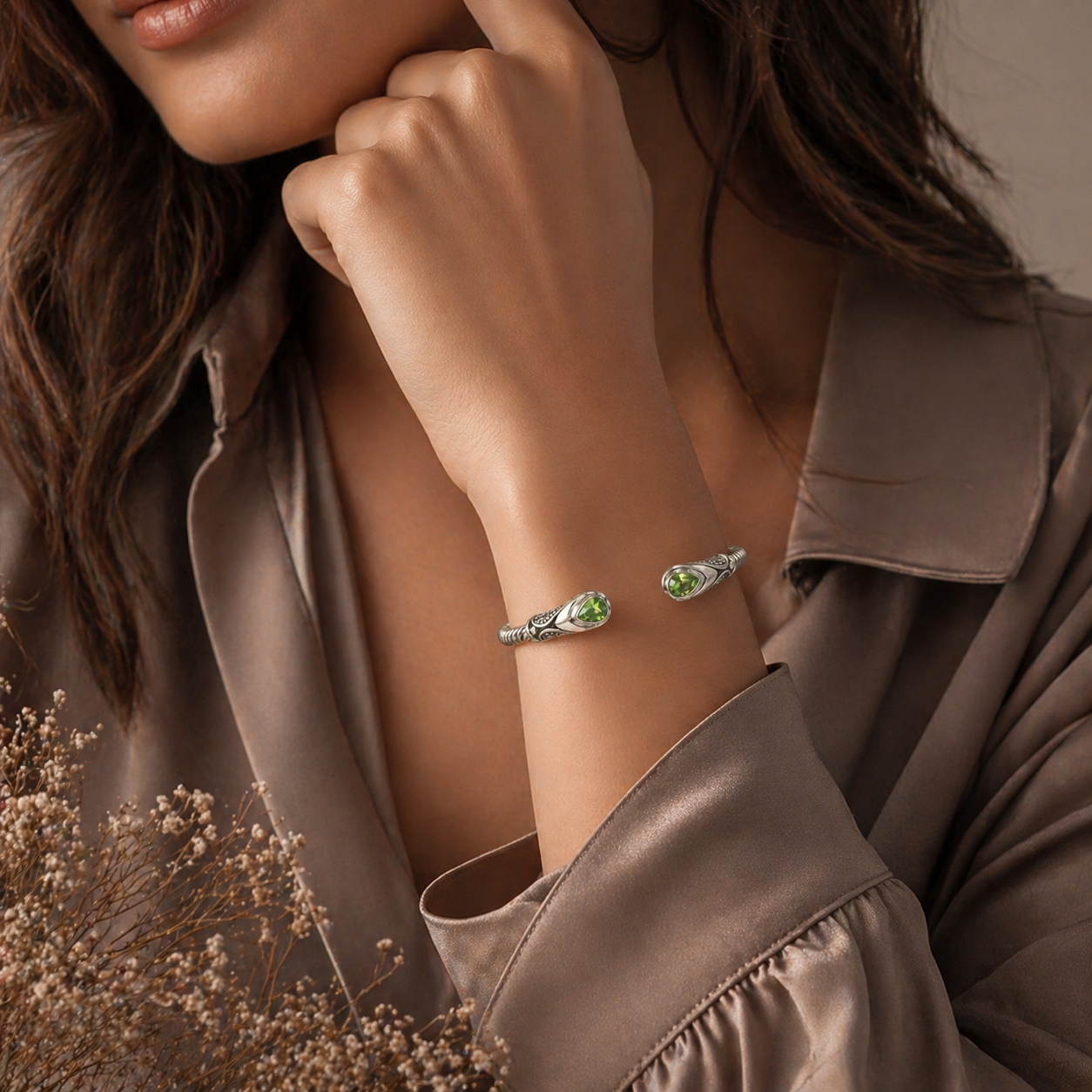 Simply Savvy Bali Handcrafted Sterling Silver Peridot Quartz Twisted Cable Bangle Bracelet