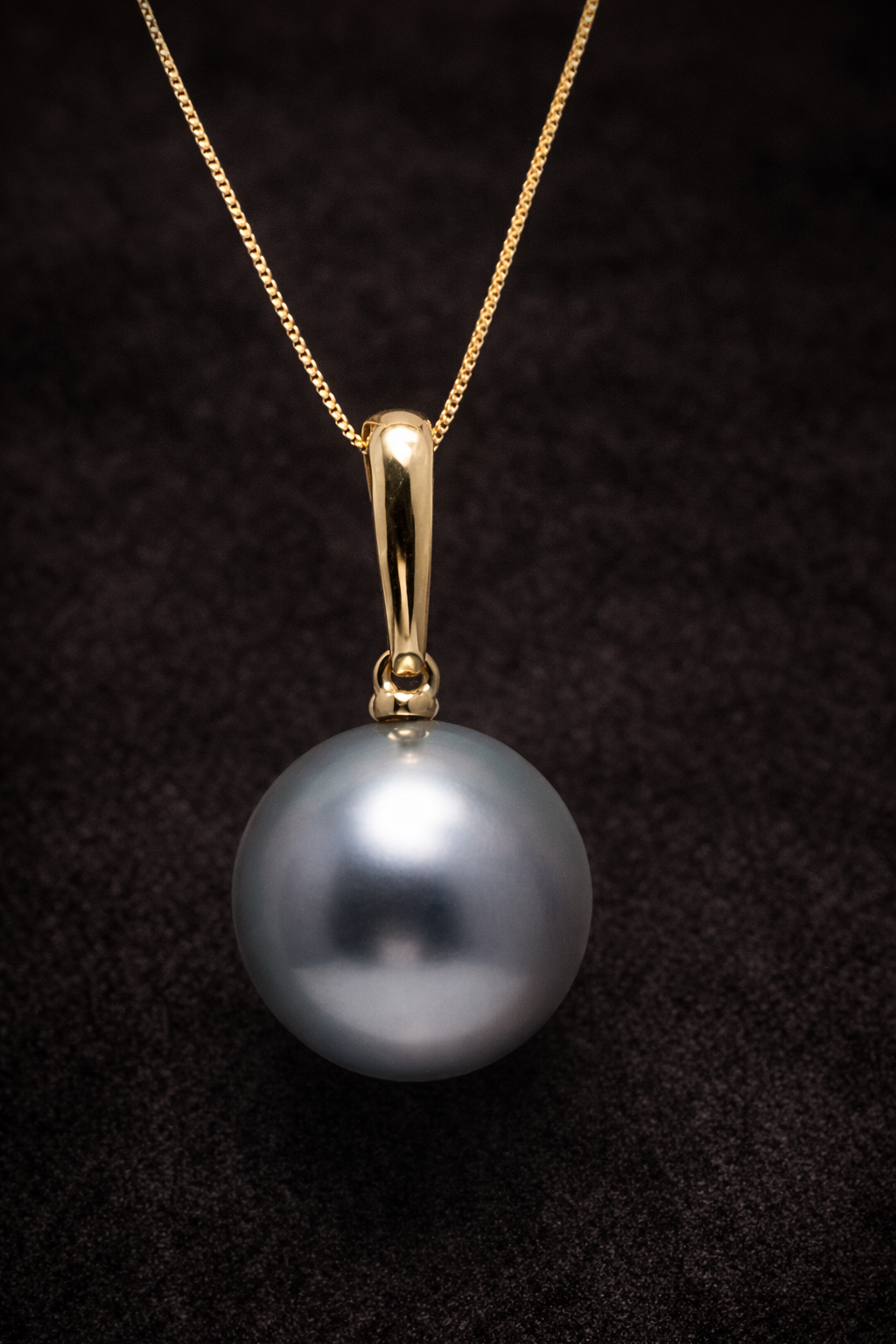 14K Yellow Gold Tahitian Pearl Pendant Necklace | 12–13mm Round Grey-Green Pearl | 45cm