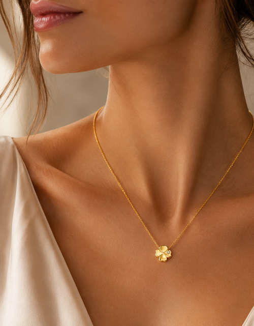 Load image into Gallery viewer, 14K Yellow Gold Diamond Four-Leaf Clover Necklace 18 Inch
