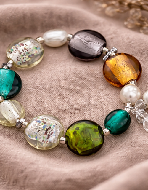 Load image into Gallery viewer, Pre-Owned Silpada Sterling Silver &amp; Glass Bracelet - Retired Design
