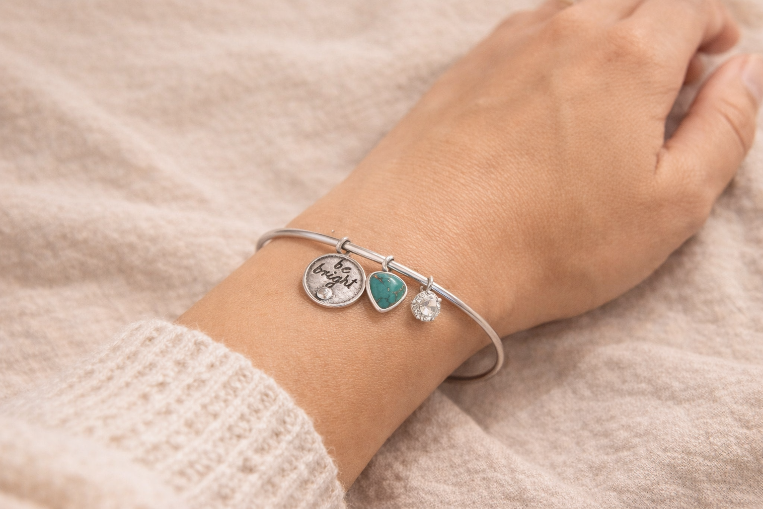 Pre-Owned Silpada Sterling Silver BE BRIGHT Bangle - Retired Design