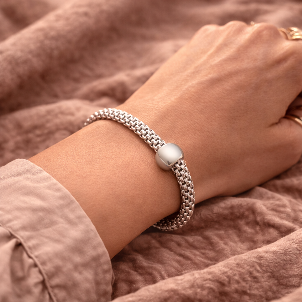 Pre-Owned Silpada Sterling Silver Chic Stretch Bracelet - Retired Design