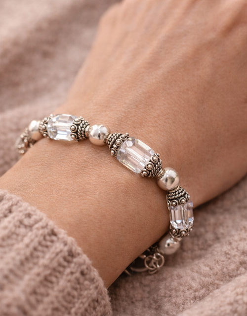 Load image into Gallery viewer, Pre-Owned Silpada Sterling Silver Crystal Bracelet - Retired Design
