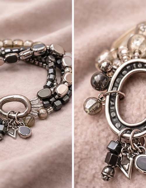 Load image into Gallery viewer, Pre-Owned Silpada Sterling Silver Hailstone Stretch Bracelet - Retired Design
