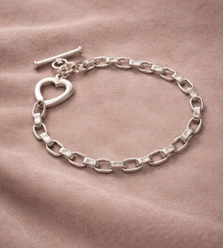 Pre-Owned Silpada Sterling Silver Link/Heart Charm - Retired Design