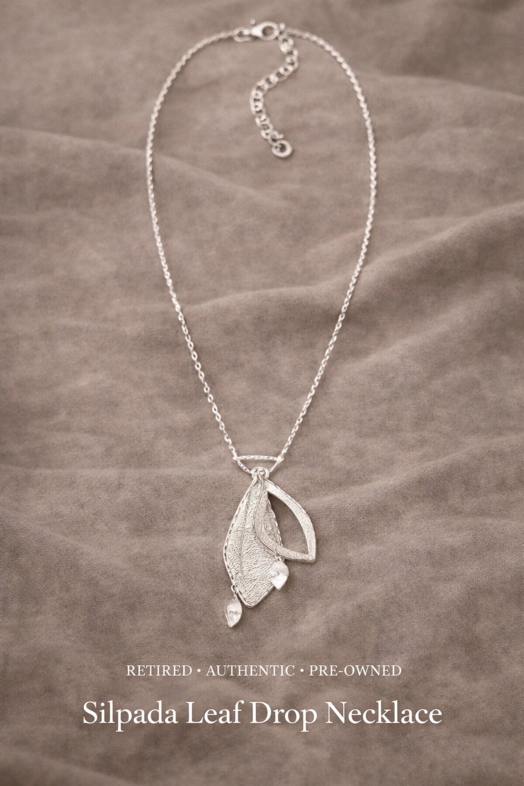 Pre-Owned Silpada Contemporary Leaf Drop Necklace - Retired Design