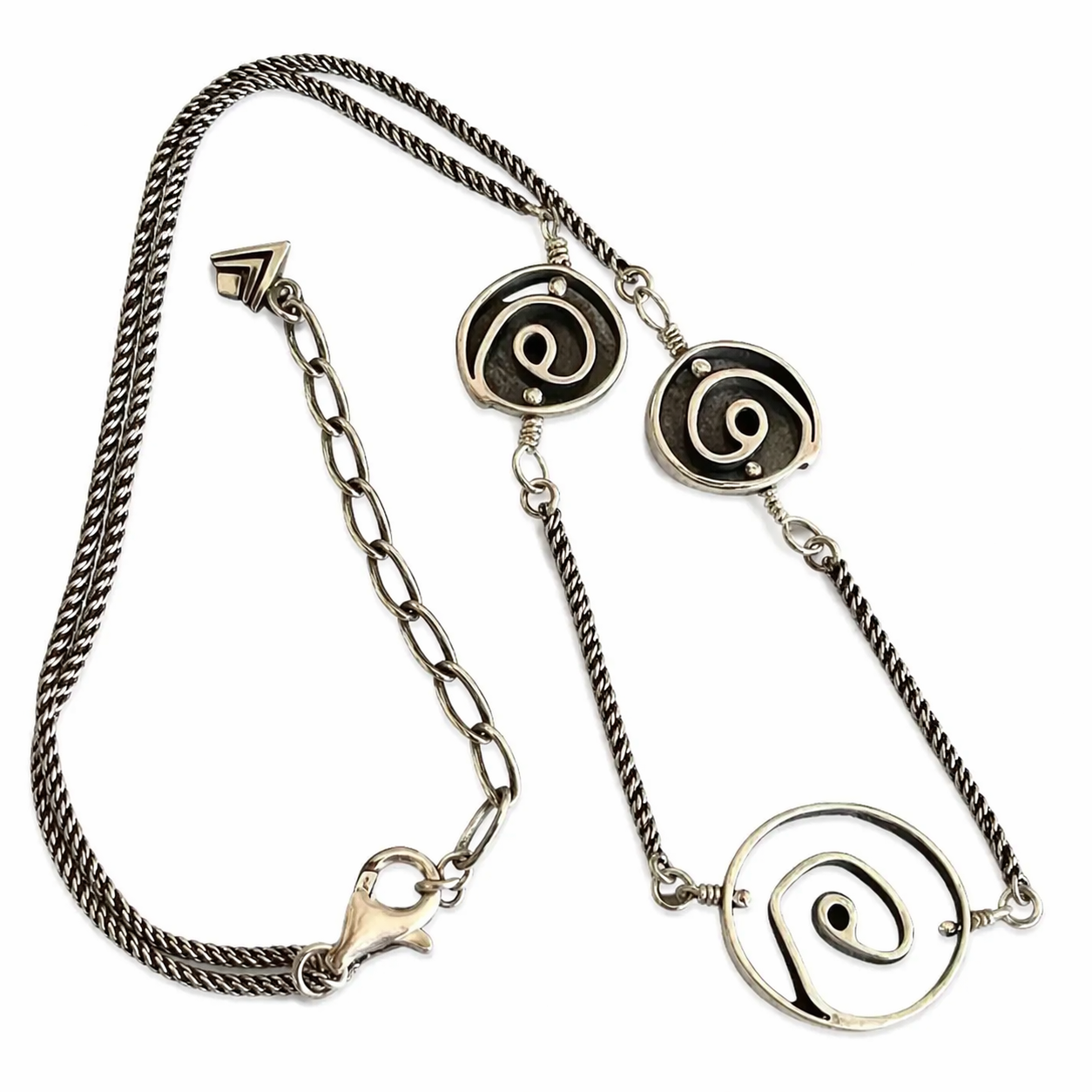 Pre-Owned Sterling Silver Abstract 3 Swirls Pendant Necklace - Retired Design