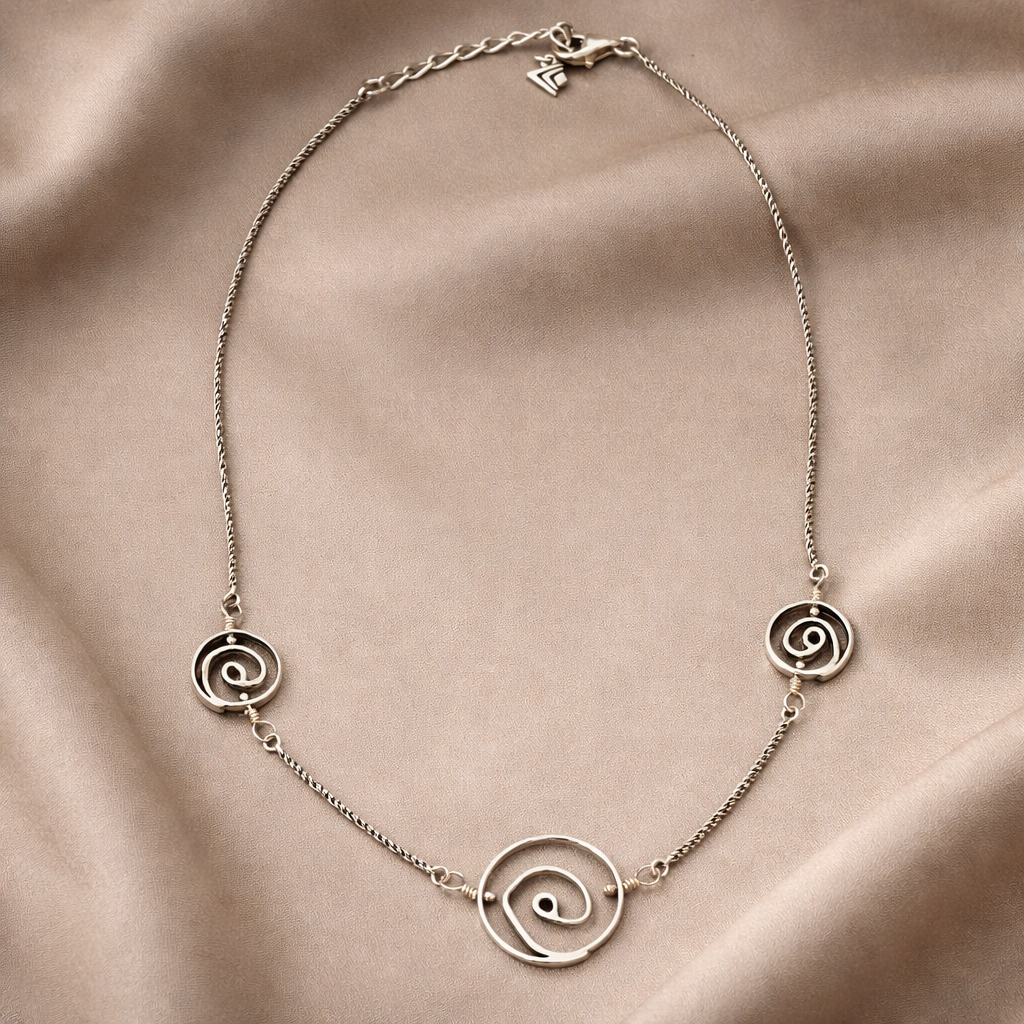 Pre-Owned Sterling Silver Abstract 3 Swirls Pendant Necklace - Retired Design