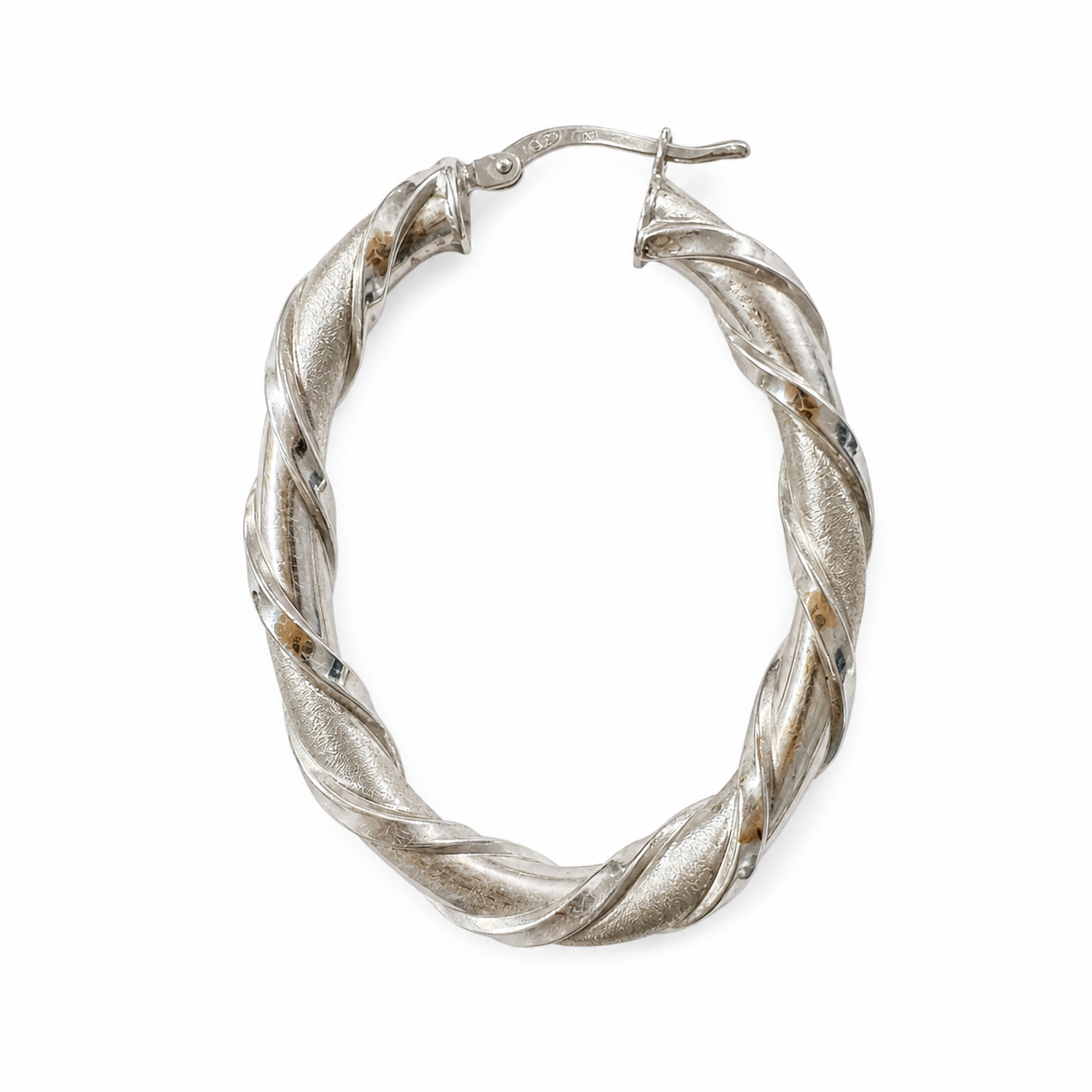 Simply Savvy “Twisted Radiance” Dobbs Sterling Silver Hoop Earrings