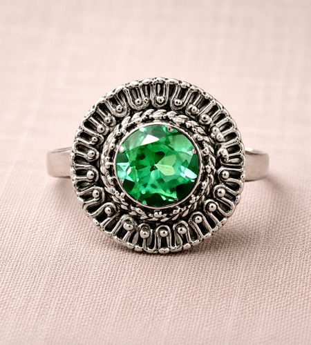 Vintage Style Green Sapphire Sterling Silver Statement Ring Size 7