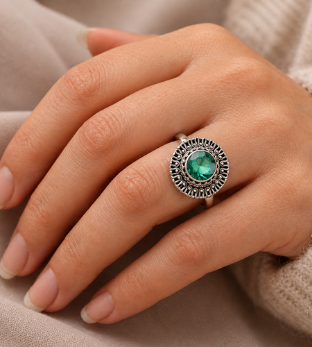 Vintage Style Green Sapphire Sterling Silver Statement Ring Size 7