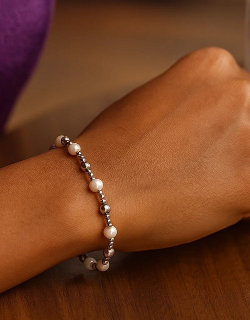 Load image into Gallery viewer, Sterling Silver Pearl and Bead Bracelet
