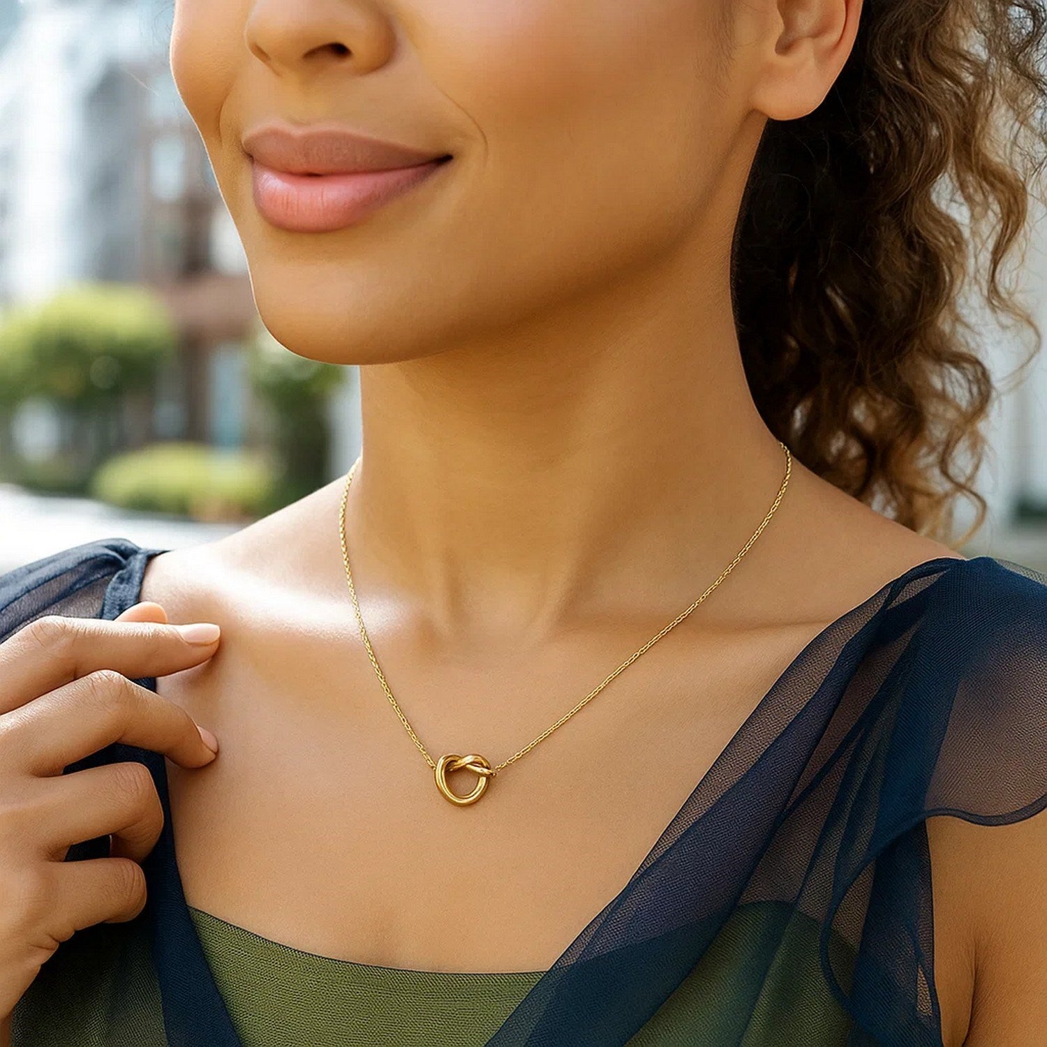 14K Yellow Gold Love Knot Necklace 18 Inch + 2 Inch Extender