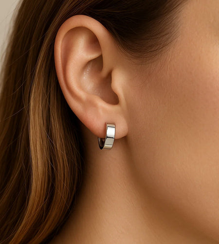 10k White Gold Snuggable Hoop Earrings