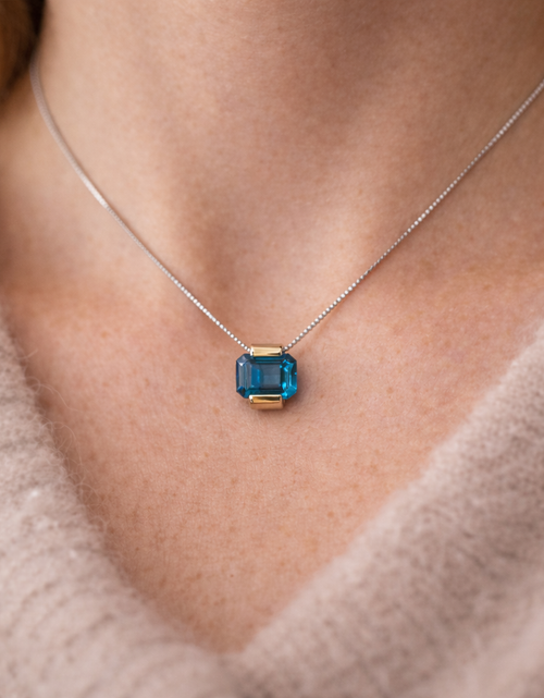 Load image into Gallery viewer, Simply Savvy “Royal Violet” Amethyst Necklace
