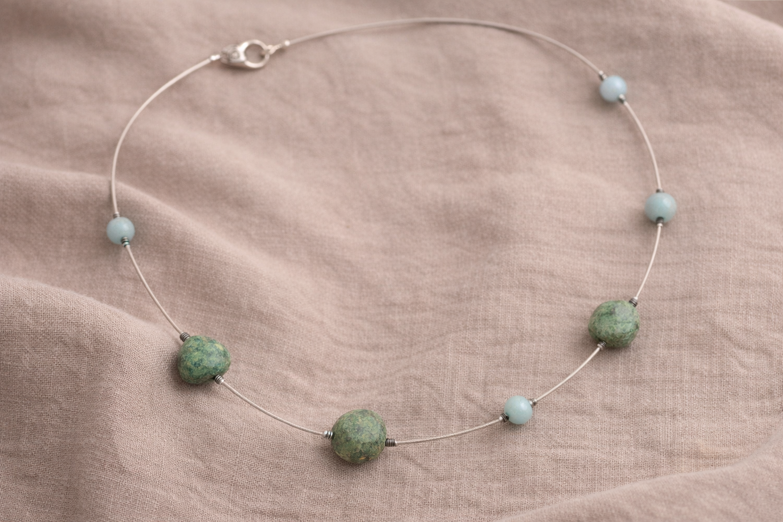 Pre-Owned Silpada Chrysocolla Bead Wire Necklace - Retired Design