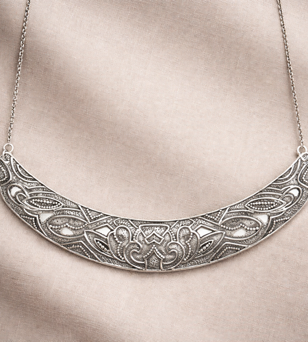 Pre-Owned Silpada's "Ahead of the Curve Necklace" - Retired Design