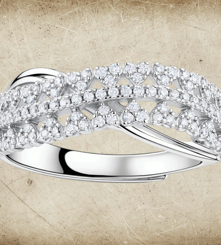 Moissanite Infinity Crossover Ring in 925 Sterling Silver