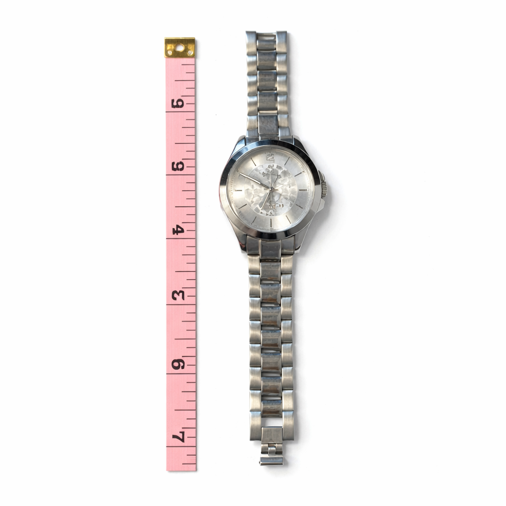 Coach Silver Signature Bangle Watch – Minimalist Bracelet Style (Pre-Owned)