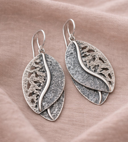 Pre-Owned Silpada Sterling Silver Leaf Earrings