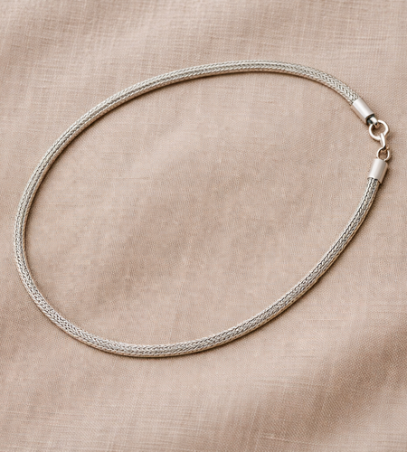 Pre-Owned Silpada Silver Omega Necklace - Retired Design