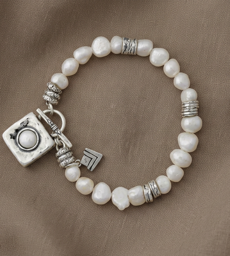 Pre-Owned Silpada Sterling Silver Pearl Bracelet - Retired Design